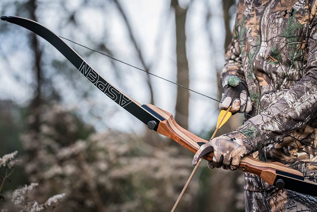 How to Aim a Recurve Bow Without Sights